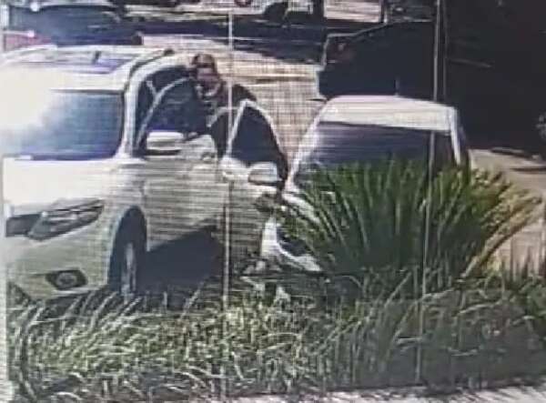 Video: así vulneraron la seguridad de una camioneta para robar lo que había dentro - Policiales - ABC Color