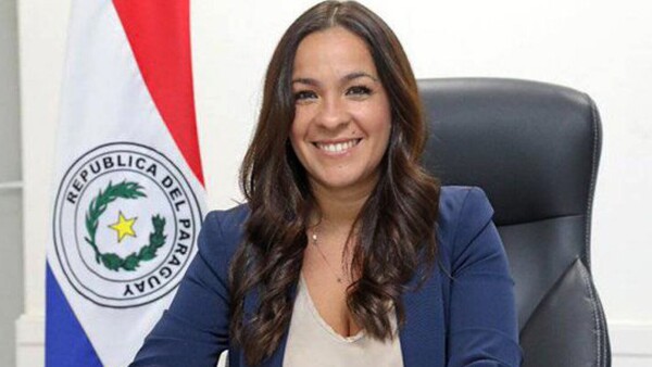 Viceministra afirma que hay lagunas en ley de nepotismo
