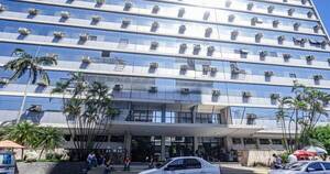 La Nación / Oficializan ajuste del 3,7 % en los haberes jubilatorios del IPS