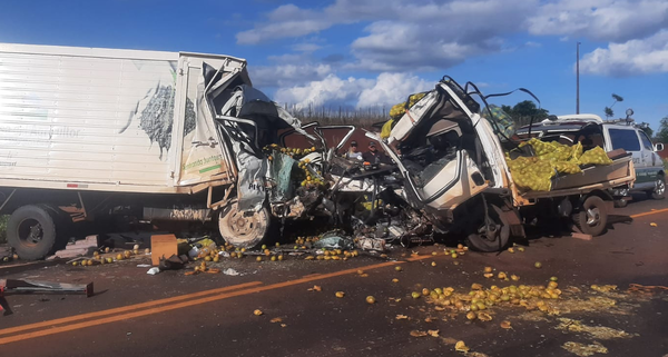 Choque entre camiones deja una víctima fatal en Naranjito - Noticiero Paraguay