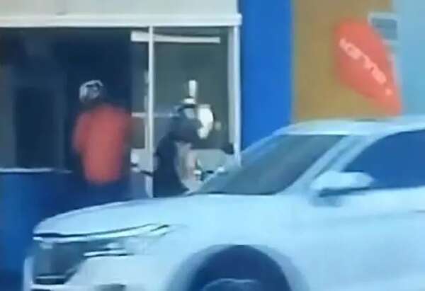 Roban celulares y recaudación del día en asalto a sucursal de tienda de electrodomésticos - ABC en el Este - ABC Color