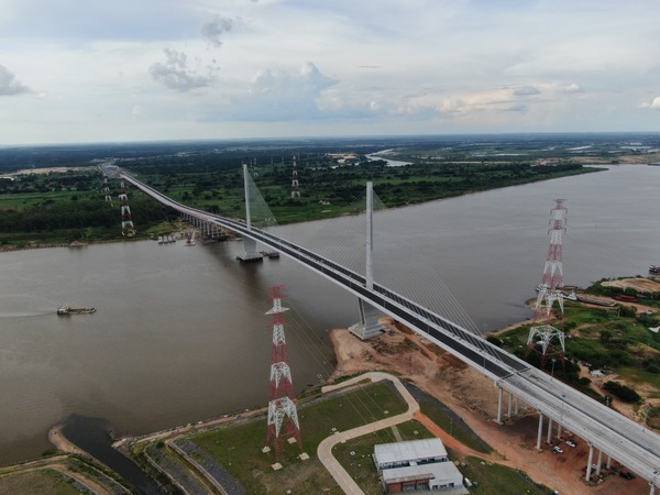 Ajustan detalles finales para la entrega del puente Héroes del Chaco