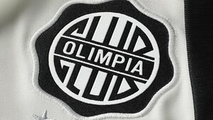 Olimpia muestra su nueva camiseta para la temporada 2024