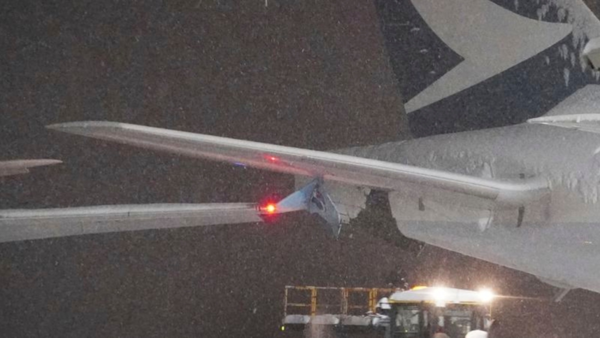 Aviones chocan en aeropuerto de Japón. De nuevo.