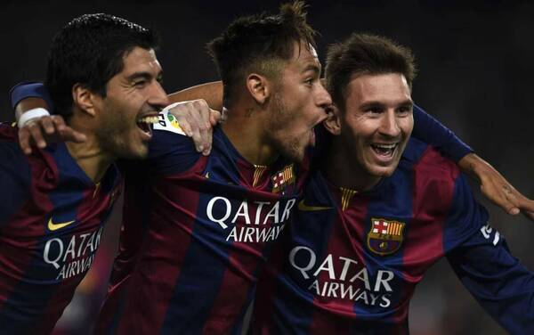 ¿Solo una foto o...?: a Neymar se lo vio con una pelotera que tiró un “deseo” que podría revolucionar el fútbol