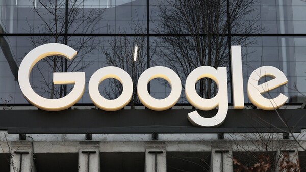Google reemplaza a sus trabajadores por IA