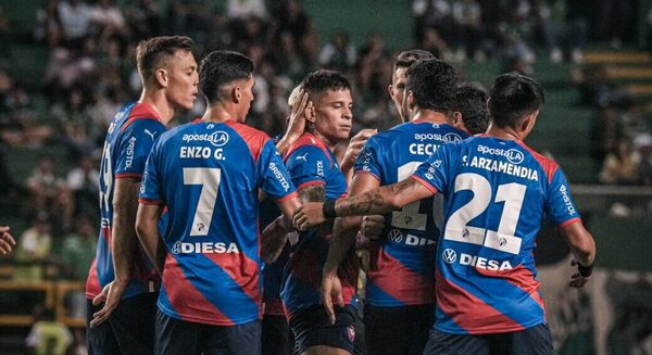 Versus / Lo que dijo Cecilio Domínguez sobre el regreso de Iturbe a Cerro Porteño