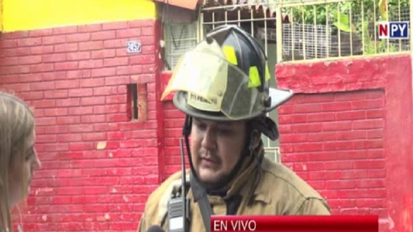 Siniestro arrasó con vivienda de Sajonia - Noticias Paraguay