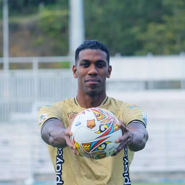 Tacuary llegó a un acuerdo con Berrío - Fútbol - ABC Color