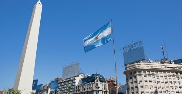 Argentina coloca 4,87 millones de d贸lares en deuda ajustable por inflaci贸n - Revista PLUS