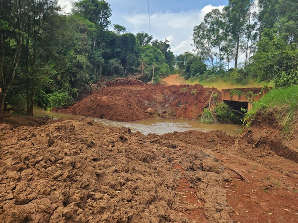 INICIARON OBRAS DEL NUEVO PUENTE ARROYO Y´AKÃ GUAZÚ EN CARLOS A. LÓPEZ - Itapúa Noticias