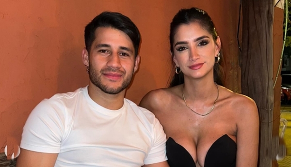 "Sos un regalo especial enviado por Dios", Tito Torres a su novia - Teleshow