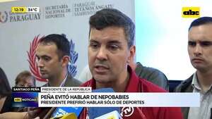 Video: Santiago Peña evitó hablar de ‘’nepobabies’' - ABC Noticias - ABC Color