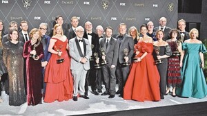 Succession, The Bear y Bronca arrasan en los Premios Emmy