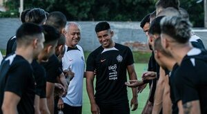 Versus / ¿Podrá Olimpia contar con todos sus refuerzos desde el arranque?