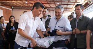 Diario HOY | Pretenden incluir uniformes en los kits escolares
