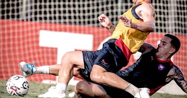 La Nación / Víctor Bernay ya tiene listo a su conjunto base