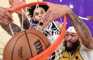 Versus / Los Lakers superan a Dallas en el regreso de Doncic en la NBA