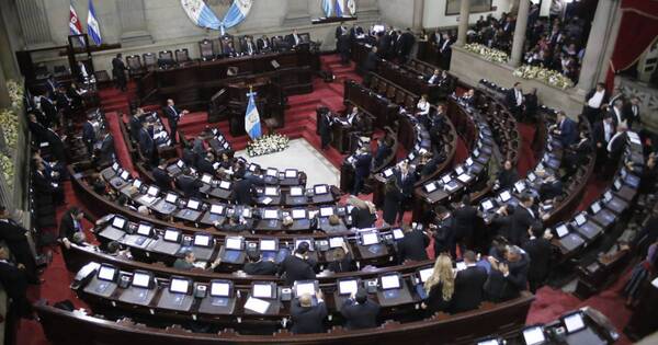 La Nación / Corte anula junta directiva del Congreso de Guatemala