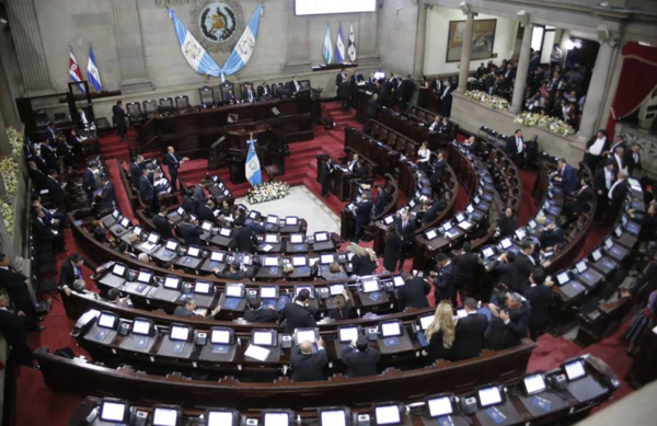 Corte anula junta directiva del Congreso de Guatemala