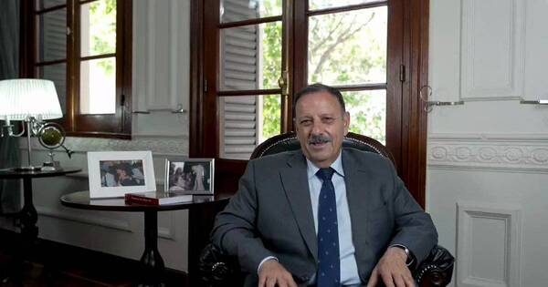La Nación / La Rioja emitirá “cuasimoneda” para cubrir salarios