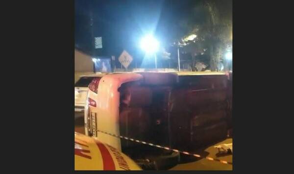 ¡Dios mío! Se tiró frente a un automóvil y ñanderejaite
