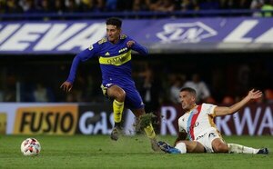 Versus / Olimpia estaría tras los pasos de un valor de Boca Juniors