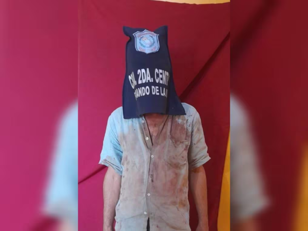 Golpeó a su madre de 80 años, vecinos lo detuvieron y fiscala lo liberó