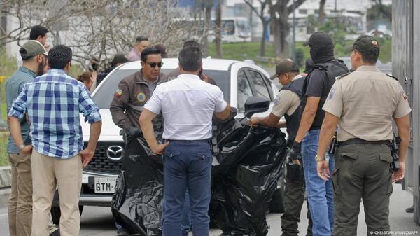 Detienen en Ecuador a dos personas por asesinato de fiscal