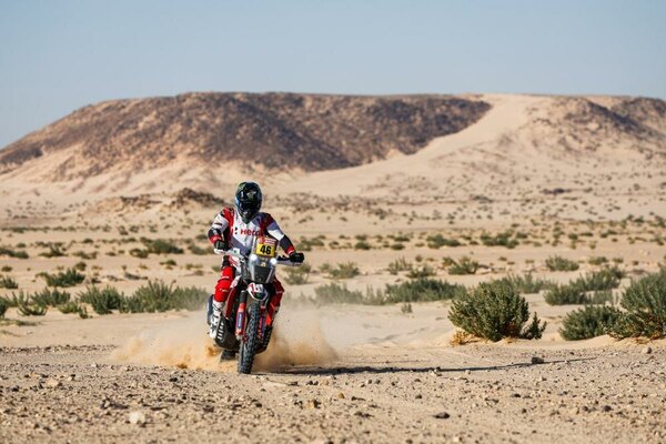 Ross Branch gana la undécima etapa del Dakar, Brabec sigue líder en motos