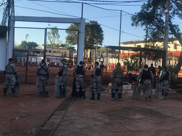 Operativo en cárcel de CDE desbarata plan de fuga: incautan dinero, armas y drogas - ADN Digital