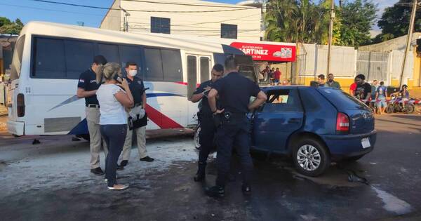 La Nación / Fallecen un conductor y un peatón en dos accidentes automovilísticos en CDE