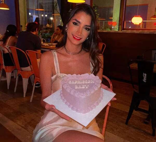 Stephi Ríos, prometida de Tito Torres: “Dios es bueno y puso en mi camino 4 hombrecitos” - Gente - ABC Color