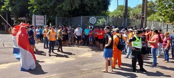 Ayolas: desvinculación de obreros afecta negativamente a economía local, dicen - Nacionales - ABC Color