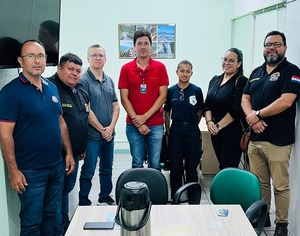 Foz y CDE acuerdan controlar transportes públicos irregulares - La Clave