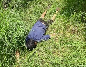 Un reciclador epiléptico cayó y murió al costado de una calle vecinal 