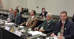 La Nación / Representantes del MAG debaten en foro sobre políticas agrícolas y alimentarias