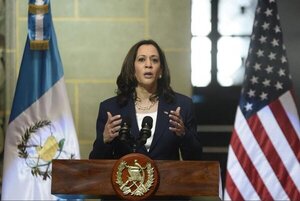 Vicepresidenta de EEUU expresó su preocupación ante la eventual vuelta de Trump al poder - ADN Digital