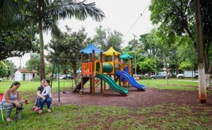 Inician obras de mejoramiento de nueve plazas en Alto Paraná