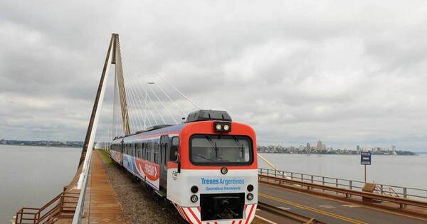 La Nación / Posadas a Encarnación: reportan incremento a 810 pesos del pasaje en tren