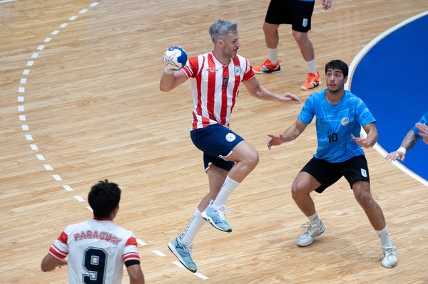 Paraguay se recupera y se impone a Uruguay en handbol - La Tribuna