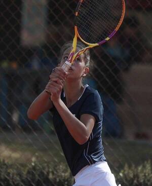 En el junior de Punta del Este, Zoe ya es semifinalista - La Tribuna
