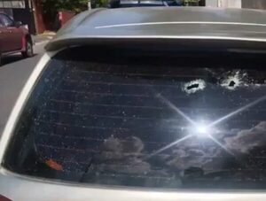 Disparan contra un vehículo estacionado en el barrio Loma Pytã de Asunción · Radio Monumental 1080 AM