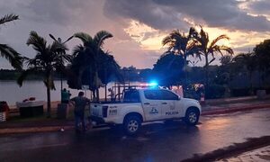 Tras ronda de tragos, hombre desaparece en aguas del Acaray