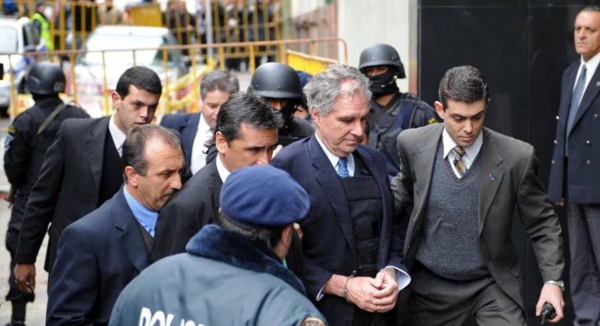 Detienen en Uruguay al exbanquero Juan Peirano Basso