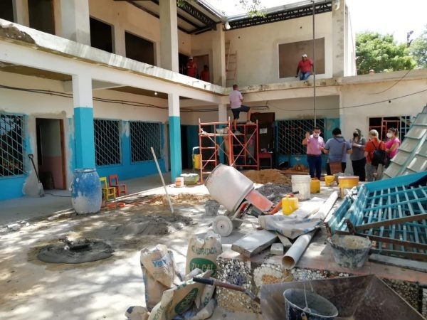 Ministerio avanza en mejoras de infraestructura escolar - Portal Digital Cáritas Universidad Católica