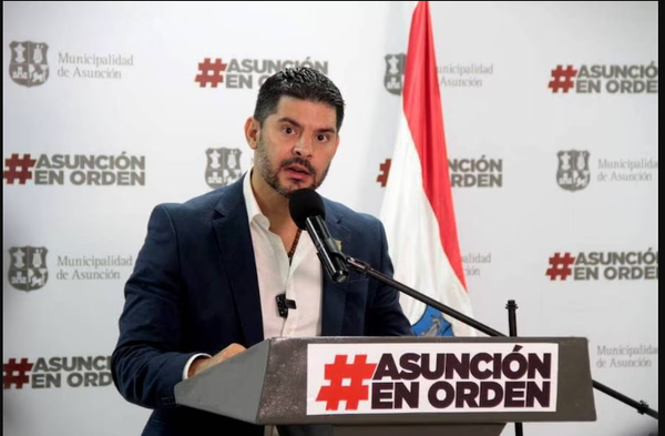 Nenecho renueva la plaza Naciones Unidas de Asunción - Chismes, Arte y Espectáculo - Churero.com