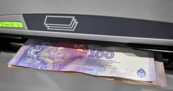 La Nación / Devaluación del peso argentino logró revertir déficit comercial