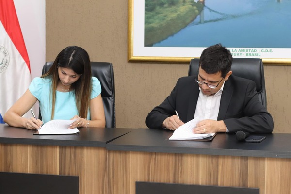 Vía convenio, pretenden facilitar la capacitación - La Clave