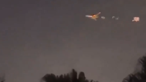 Un Boeing 747 de carga hace un aterrizaje de emergencia en Miami